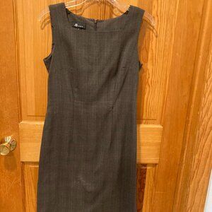 Gray Pencil Dress – Size 6